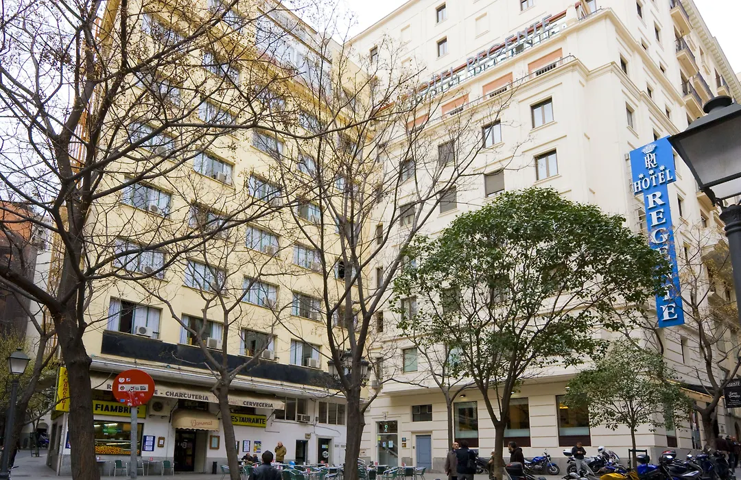 Madvibes Hostel Gran Via-1